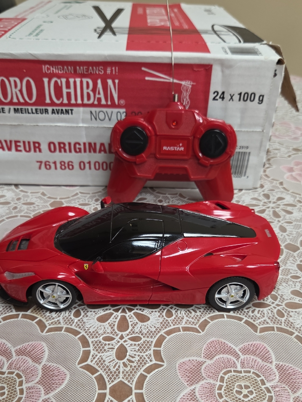 1:24 Scale Ferrari Laferrari Rastar Sports Car Remote Control Toy